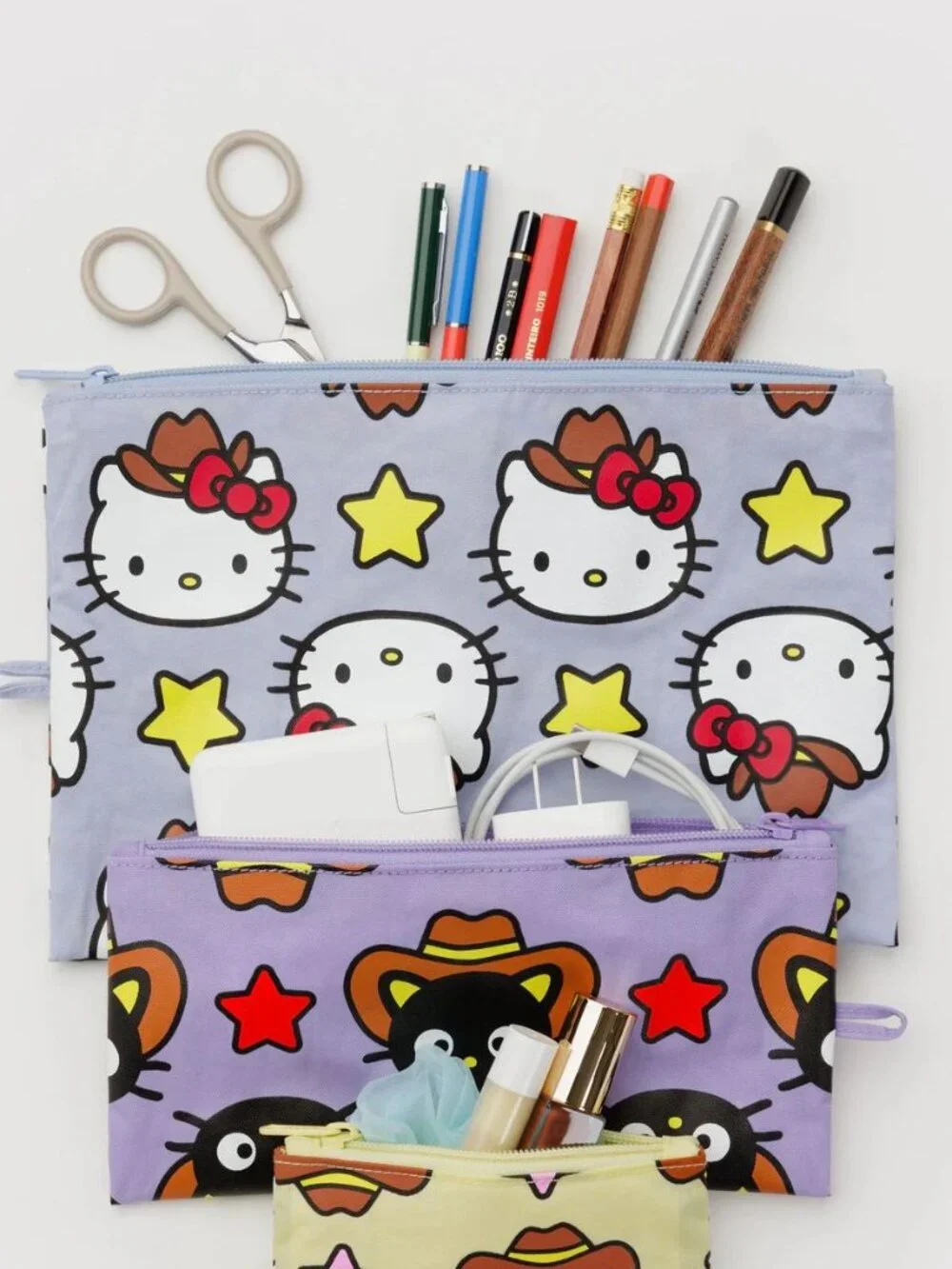 NWOT Baggu Flat Pouch Large - Hello Kitty Western